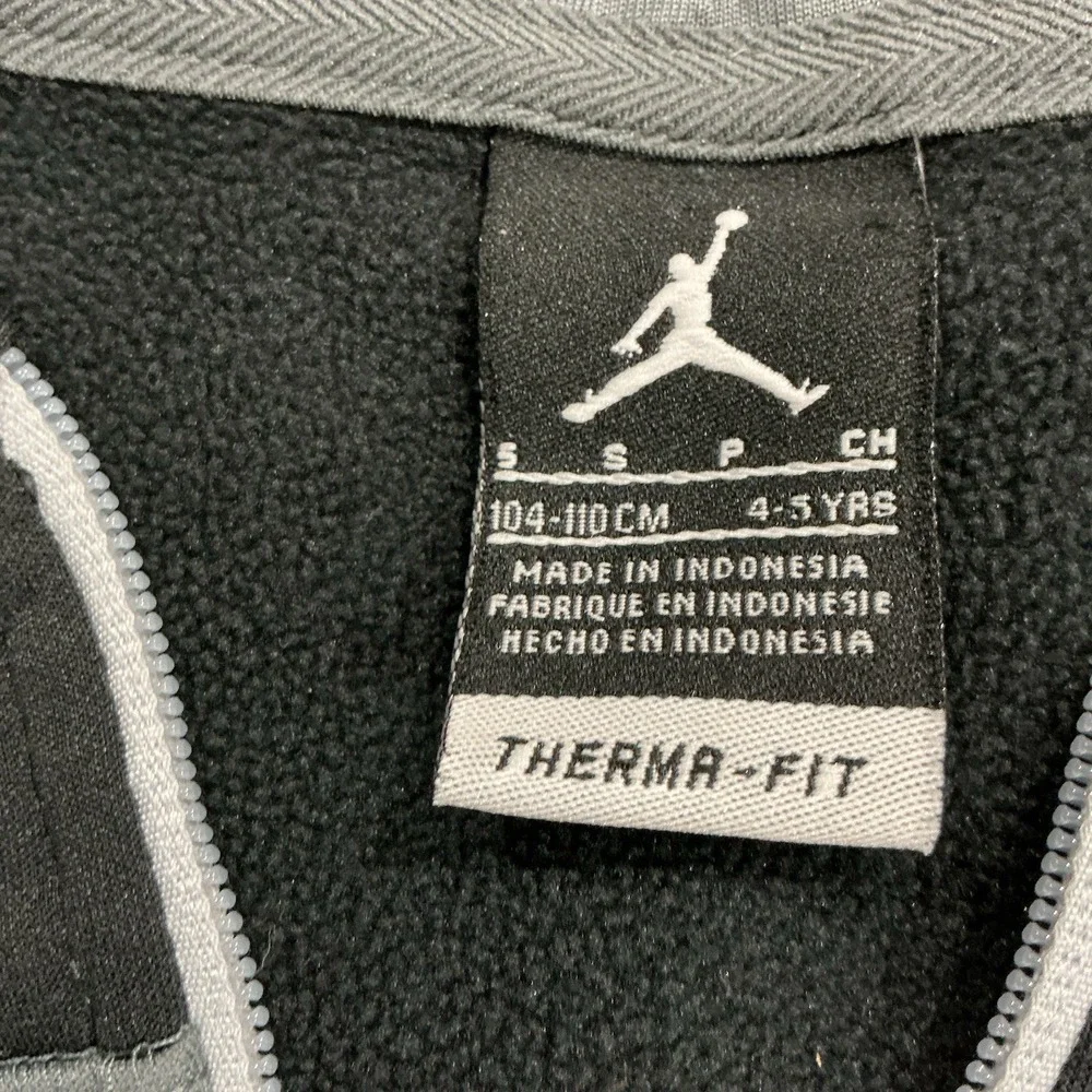 Youth Air Jordan ThermaFit Full Zip Hooded Jacket-Size Small‎ (4 - 5) Black/Gray